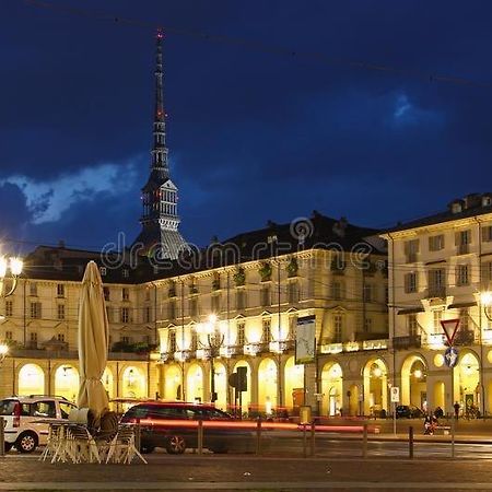 Deluxe Appartment Turin Exterior photo